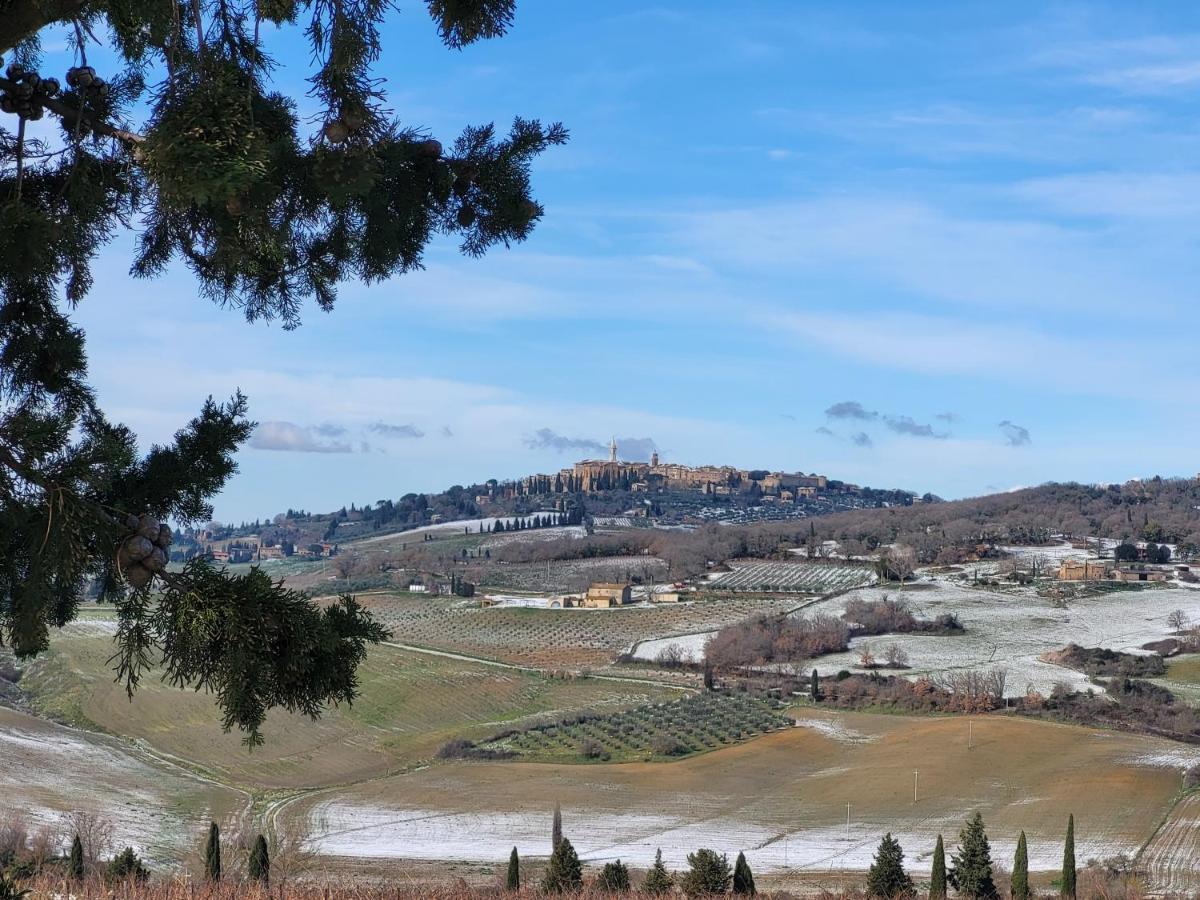 Bed and Breakfast Palazzetto Del Pittore San Quirico dʼOrcia Exterior foto